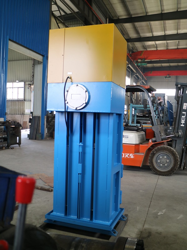 Shipboard Baler