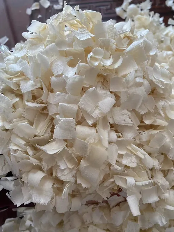 wood shavings